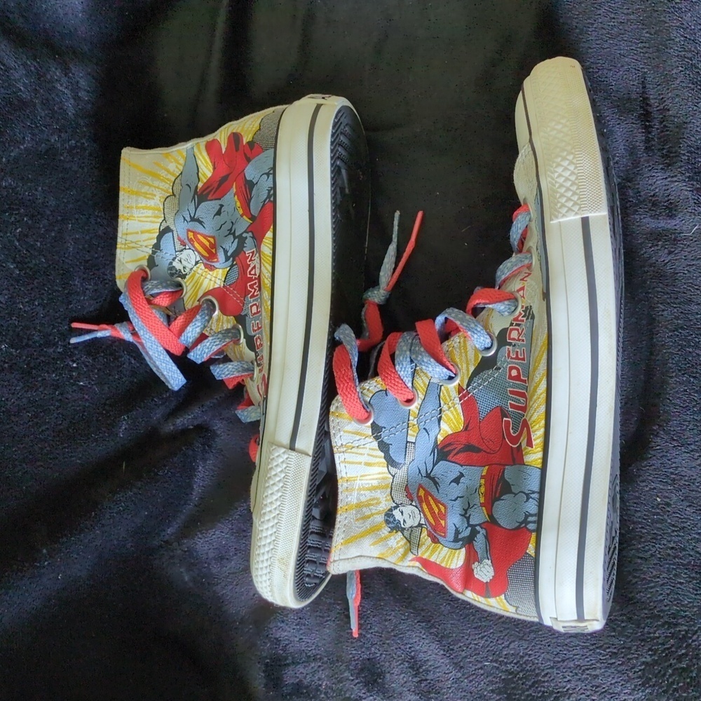 DC Comics x Chuck Taylor All Star Hi 'Superman'​​​ - Picture 3 of 8